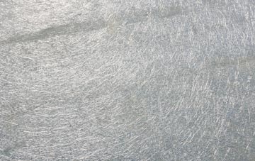 Lochwood laminate fibreglass or shingles?